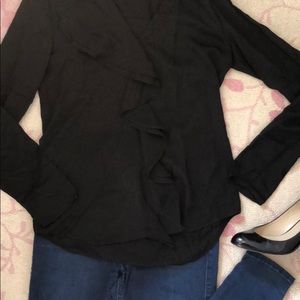 Like new Theory silk ruffle top